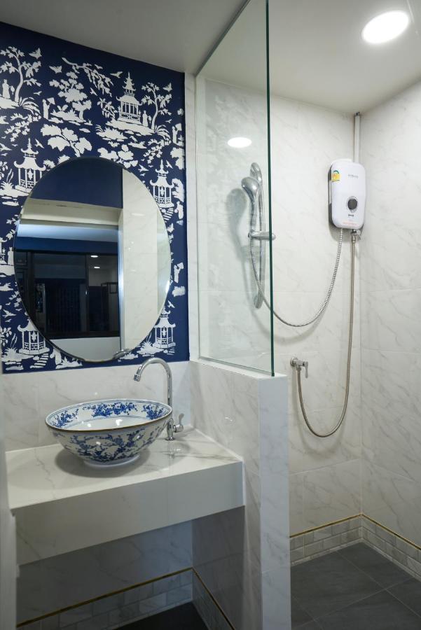 Sweet'S Escape Hotel Bangkok Bagian luar foto