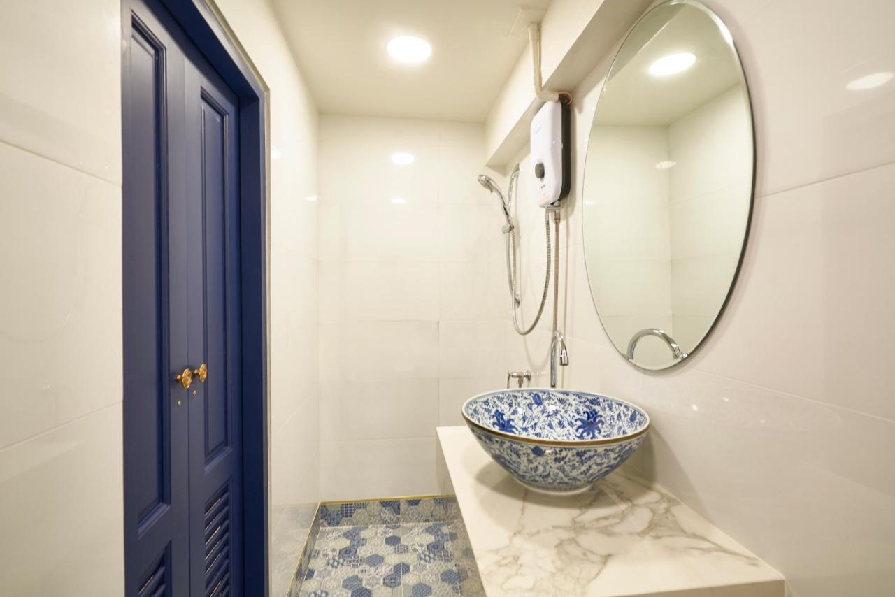 Sweet'S Escape Hotel Bangkok Bagian luar foto
