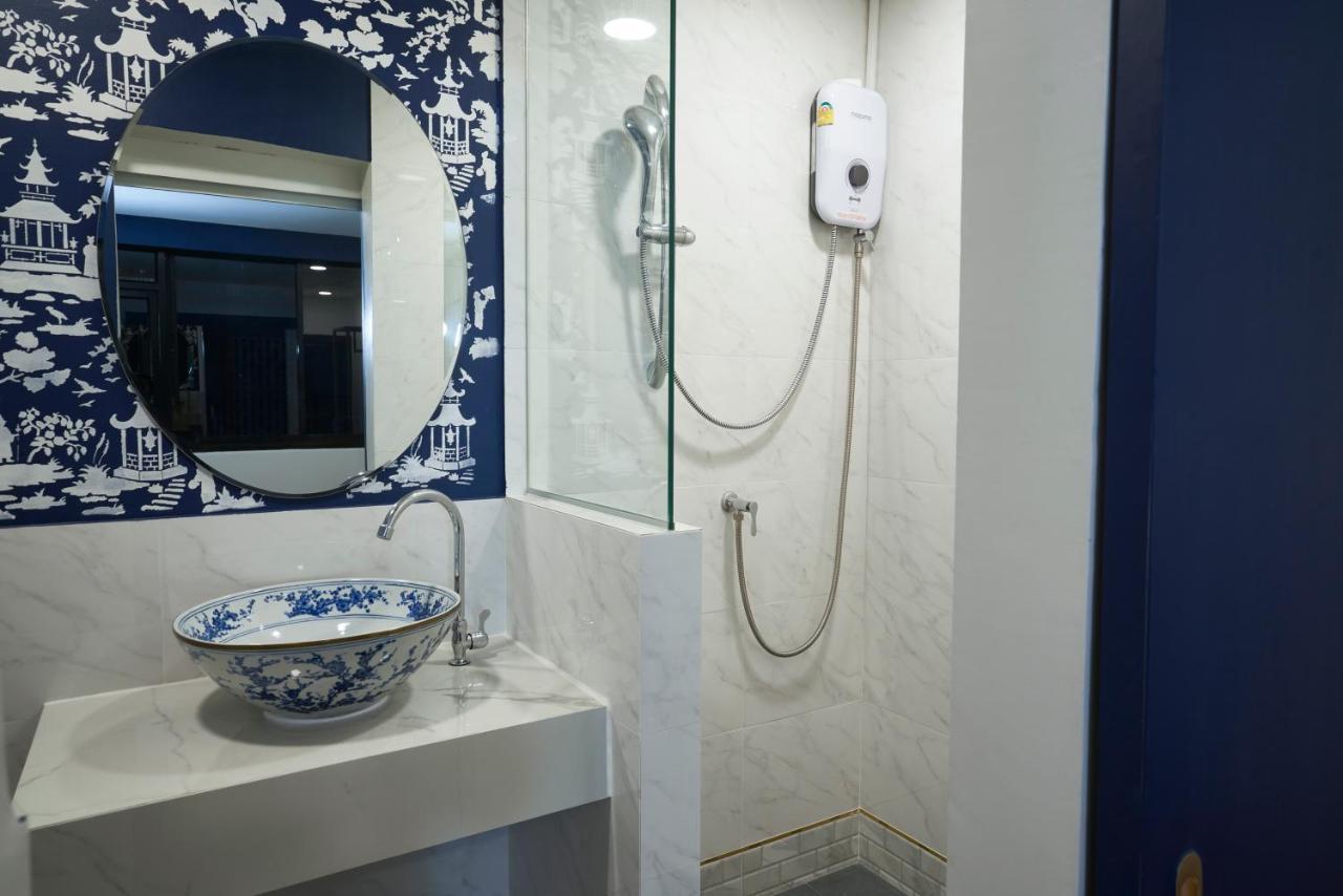 Sweet'S Escape Hotel Bangkok Bagian luar foto